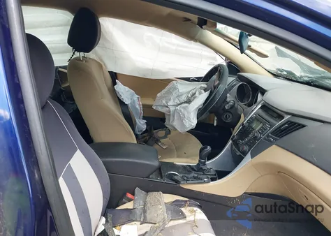 2011 Hyundai Sonata Limited z USA, uszkodzony, nr VIN 5NPEC4AC9BH199925